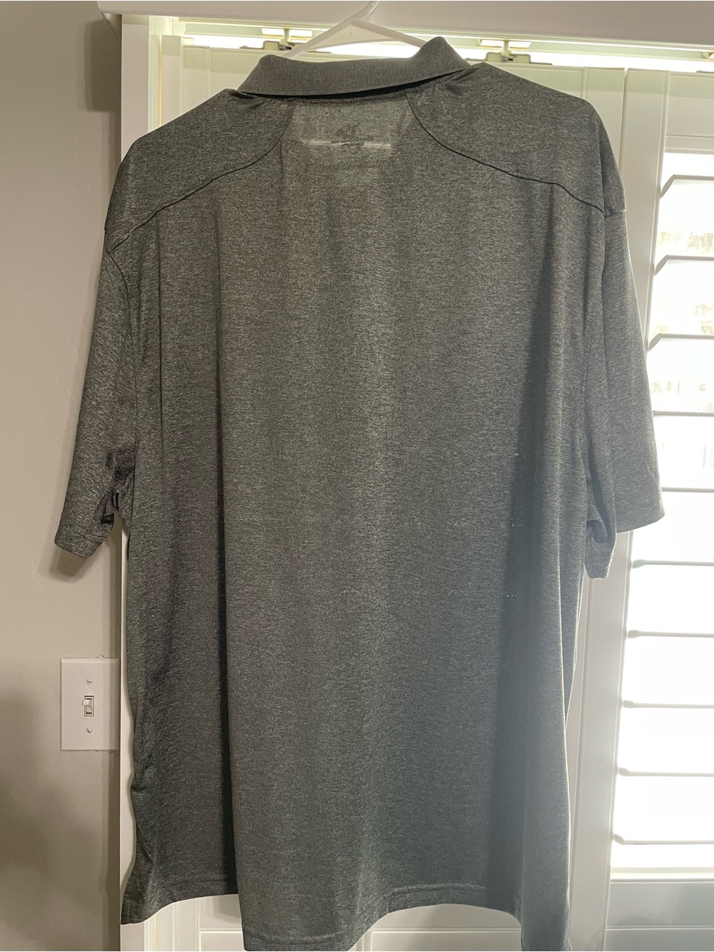 Beverly Hills Polo Club Men's Charcoal Heather Polo 31”Lx17”w - Picture 3 of 5
